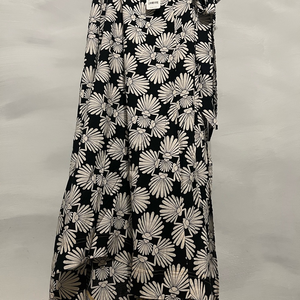 Free People Black and White Beach Party Sarong